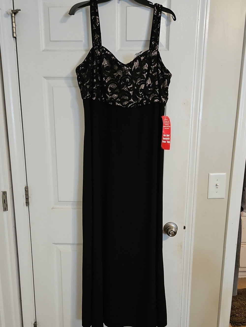 Black Lace Bodice Maxi Dress - (Brand)